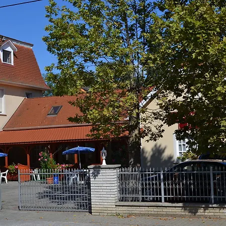 Hotel Nosztalgia 3*